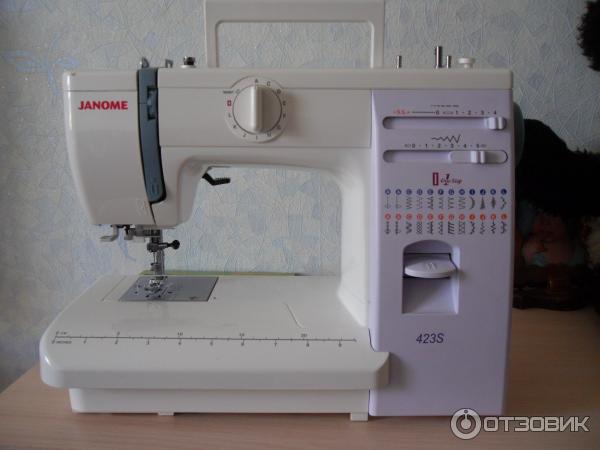    Janome 423s -  6