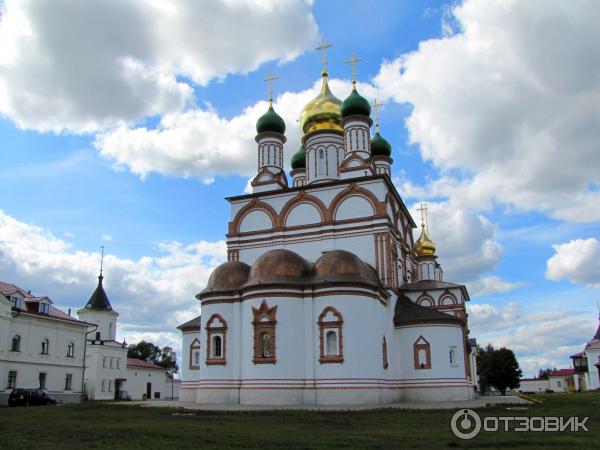 Свято-Троицкий Сергиев Варницкий монастырь (Россия, Ярославская область) фото