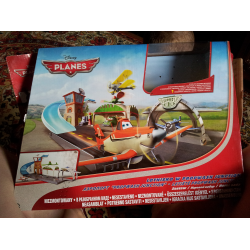 Отзыв о Игровой набор Mattel Disney Planes Аэропорт