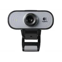 Avgust bilan porno tomosha qiling