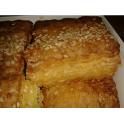 Армянское слоеное печенье с орехом Гата