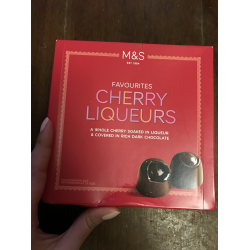 Отзыв о Шоколадные конфеты с ликером M&S cherry lequeurs