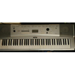 yamaha dgx 220 price