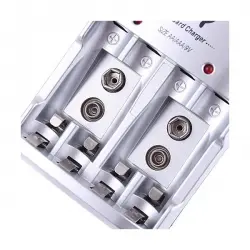 Отзыв о Зарядное устройство для батареек Vanson AA-AAA-9V