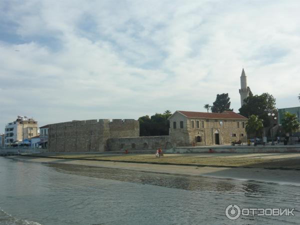 Город Ларнака (Кипр) фото