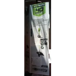 Фото Аккумуляторный триммер Greenworks 40V