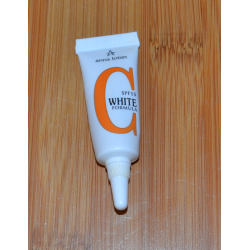 Отзыв о Осветляющий крем Anna Lotan White Formula SPF 15