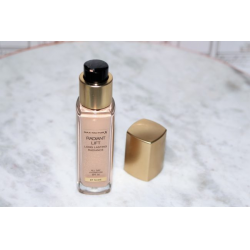 Отзыв о Тональный крем Max Factor Radiant Lift Foundation