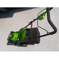 Отзыв о Аккумуляторная газонокосилка GreenWorks LMF318