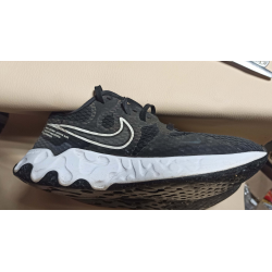 Отзыв о Кроссовки мужские Nike Renew