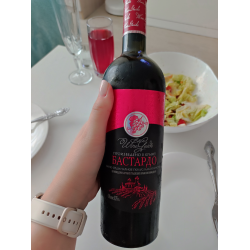 Отзыв о Вино ординарное полусладкое красное Wine Guide "БАСТАРДО ...