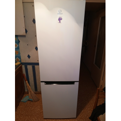 Отзыв о Холодильник Indesit DS 4180 W | Отличный холодильник