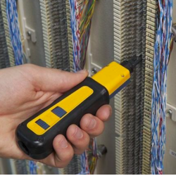 Отзыв о Ударный инструмент для заделки кабеля Fluke Networks D914s с лезвиями EverSharp "110"/"66"