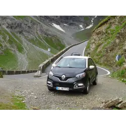 Фото Автомобиль Renault Kaptur TCe кроссовер