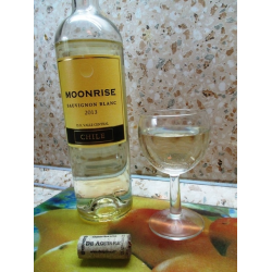 Отзыв о Вино белое Moonrise Sauvignon Blanc 2013