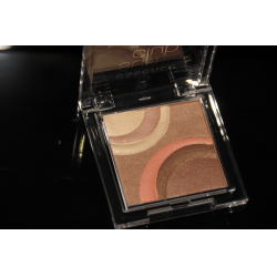 Отзыв о Пудра-румяна-тени Essence Sun Club all in one bronzing highlighter