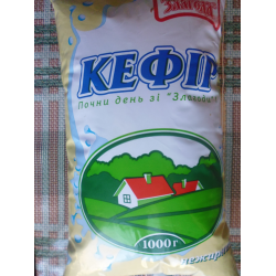 Кефир сколько градусов. Кефир Злагода. Кефир нежирный. Постный кефир. Марки обезжиренного кефира