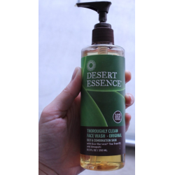 Отзыв о Жидкое мыло Desert Essence Castile Liquid Soap with Eco-Harvest Tea Tree Oil