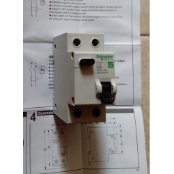 Отзыв о Автоматический выключатель дифференциального тока Schneider EZ9D34616