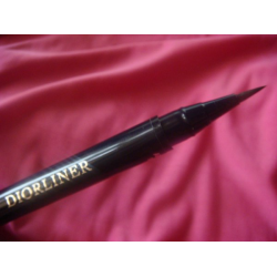 Отзыв о Жидкая подводка для глаз Dior Liner